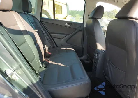 2014 Volkswagen Tiguan S from USA, damaged, VIN WVGAV3AX1EW548396